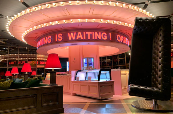 ORIENTAL LOUNGE NAMBA